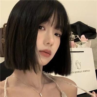 校草是女生